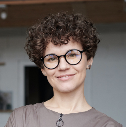 Sarah T., Office Manager